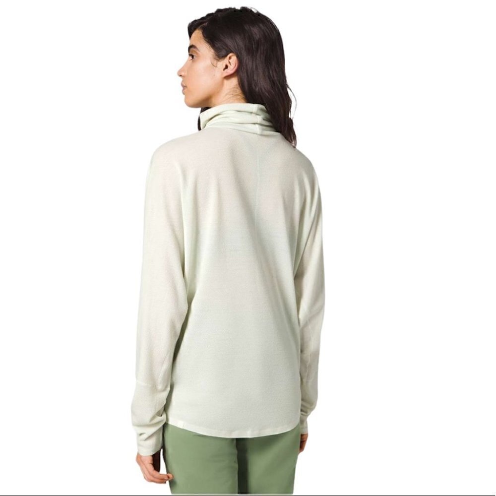LULULEMON LAB MORAINE WOOL WAFFLE TURTLENECK SWEATER